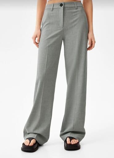 qadın paltar: Yenidir. Bershka markası. Geyinilmediyinden eteyi kesilmeyib, tek — 1