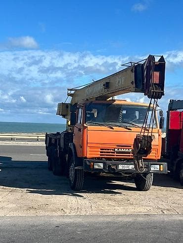 Hernov avtokran xidmeti istenilen yuku qaldıra bilen kranlarmız var