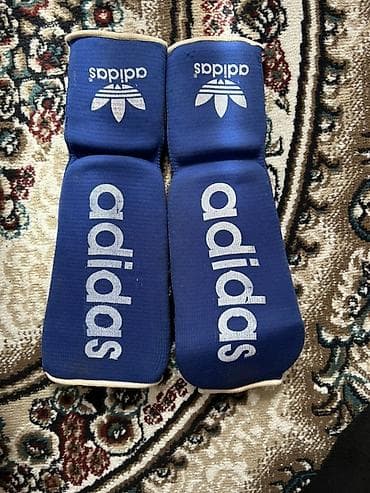 Boks/MMA qoruyucu dəst – mavi rəng - Adidas başlıq: başın ön, yan və