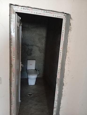 icarə ev: Satılır: daş kürsülü, geniş həyətə malik həyət evi - Tikili — 10