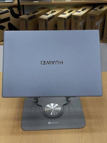 BYD: Intel Core i5, 15.6 " — 4