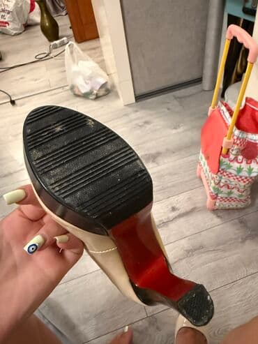 4xl nece razmerdi: Tuflilər, Ölçü: 37, rəng - Bej, İşlənmiş — 5