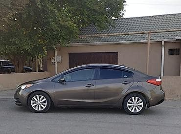 mini maşınlar qiyməti: Kia Forte: 1.8 l | 2013 il Sedan — 3