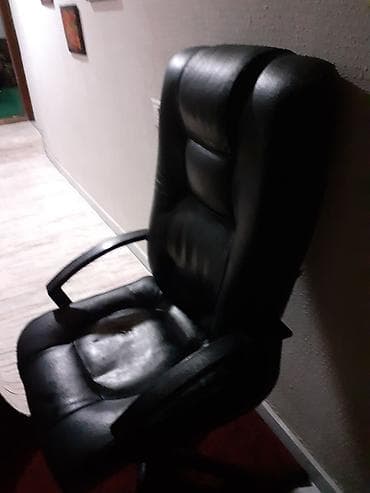 ofis oturacagi: Təkərli, Qolları tənzimlənmir, Süni dəri — 2