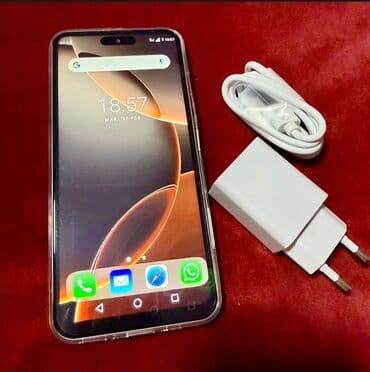 iphone 16 pro max azerbaycan qiymeti: IPhone 16 Pro Max, 128 GB, Barmaq izi, Simsiz şarj, Face ID — 3