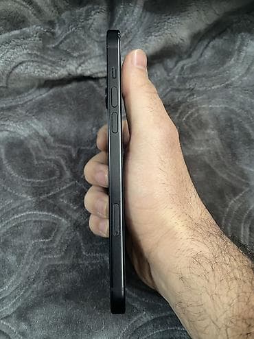 iphone 2 g: IPhone 15 Plus, 256 GB, Black Titanium, Face ID — 4