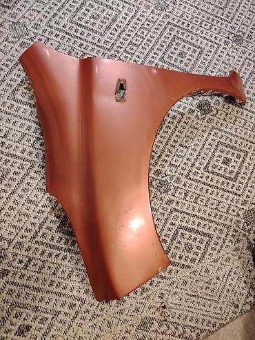 continental teker: Məhsul: Avtomobil üçün ön sağ qanad (fender) Material: Metal Rəng — 2