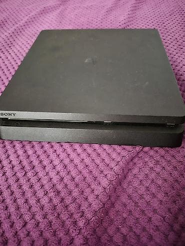 ps 4 slim: Sony PlayStation 4 Slim oyun konsolu - Modell: PS4 Slim (Sony loqolu — 1