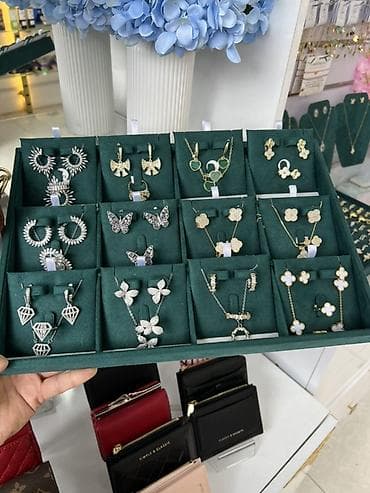 Zərgərlik dəsti və sırğalar kolleksiyası - Material: metal əsas