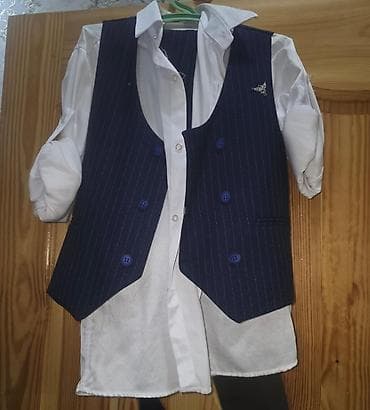 Uşaq üçün klassik geyim dəsti - Kompozisiya: ağ uzunqol köynək + tünd