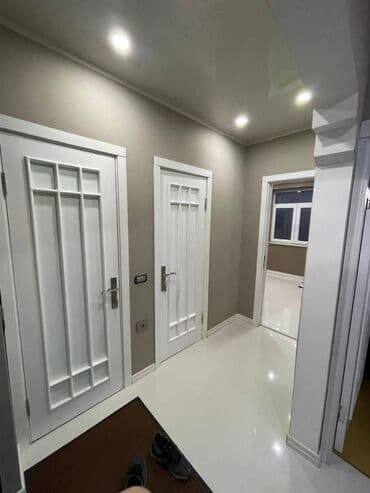 20 ci sahede kiraye heyet evleri: Bakı, 3 otaqlı, Köhnə tikili, m. Xalqlar Dostluğu, 60 kv. m — 12