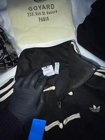 kişi jaketleri: Adidas Originals trefoil loqo ilə idman gödəkçəsi - Rəng: qara, krem — 1