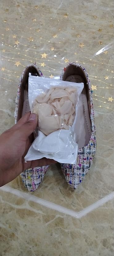 женские бордовые туфли: Qadın balet ayaqqabıları – toxuma (tweed effektli) üstlük, sivri — 3