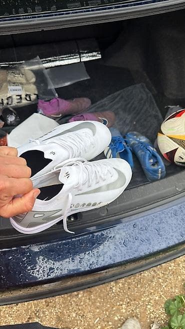 qəpik pullar: Butslar Nike, Ölçü: 42, Yeni — 1