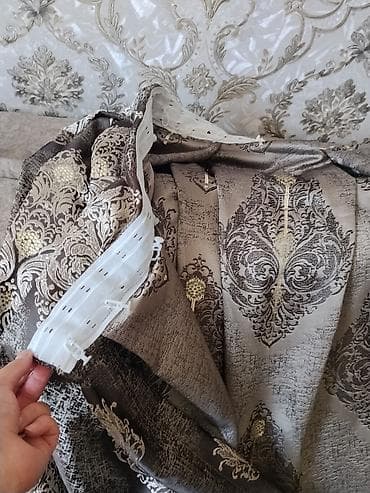 divar saat şəkilləri: Satilir 2 qollu perde qollari cutt sekilde tezedi hec islenmiyib 95 — 3