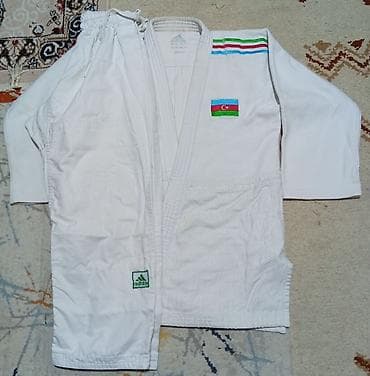 adidas jacket: İdman dəsti, Adidas, M, rəng - Ağ — 1