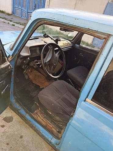 nissan note bufer: Moskviç 412: 1.5 l | Sedan — 2