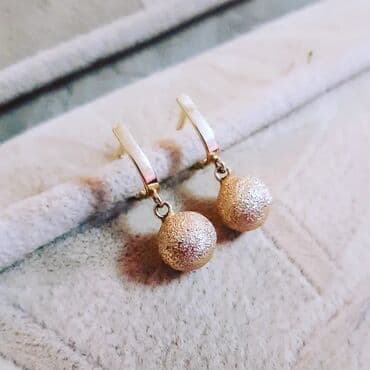 sirqalar qizil: Sırğa, Sarı qızıl, 585 Əyar, 352 g — 2