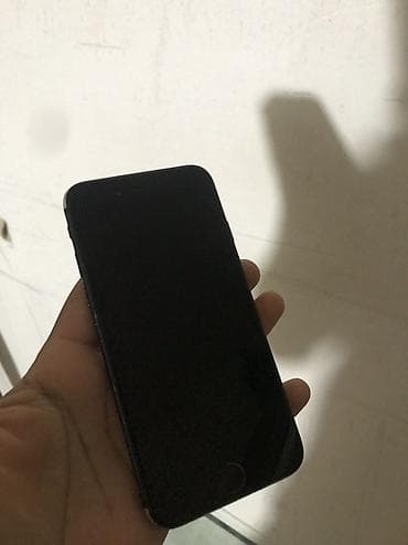 iphone 17 kabro: IPhone 7, 32 GB, Qara, Barmaq izi — 2