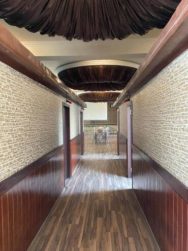 kirayə restoranlar: Əhmədli və Xalqlar metro stansiyaları yaxınlığında, KTV-nin — 14