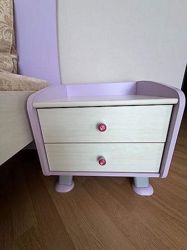 gənc: Uşaq və gənc otağı üçün dəstlər — 4