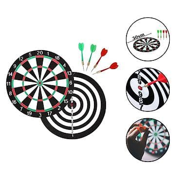 Dart lövhəsi. əyləncəli idman aleti. üzərində 4 eded ox var. 🪪