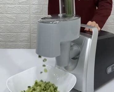 Yemək hazırlamaq üçün texnika: Ət çəkən maşın Bosch, 2200 Vt, Revers ilə, Yeni — 2