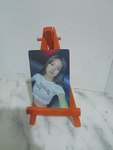 Məhsul: K-pop fotokartı – Lisa nadir tapılan photo karttir cəmi 2 azn lalafo.az -da Məhsul: K-pop fotokartı – Lisa nadir tapılan photo karttir cəmi 2 azn