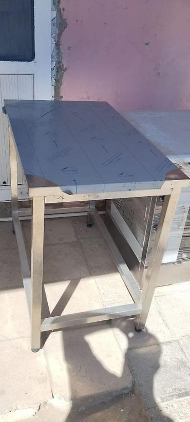 декор дерево: Soyuducu vitrin 1.80 sm. Mayalandirma + nerj masa Her 3 yenidir — 5