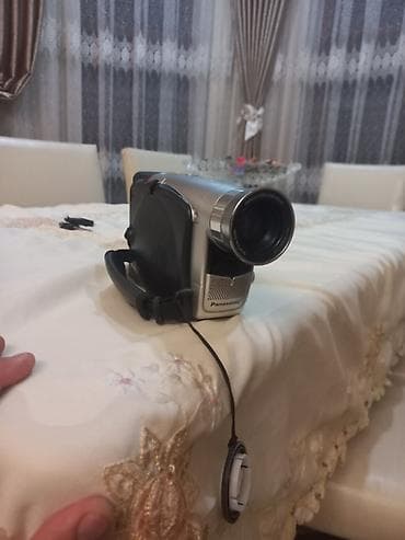 foto aparat type 1: Panasonic video kamera, evdə istifadə üçün idealdır. Yüngül və — 4