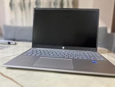 HP noutbuk – 15.6" ekranlı, gümüşü korpus əlavə proqramlar yüklənilib
