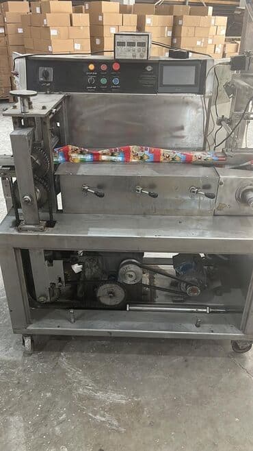 döşəmə yonan aparat: Bu sənaye qablaşdırma maşını müxtəlif məhsulların səmərəli şəkildə — 1