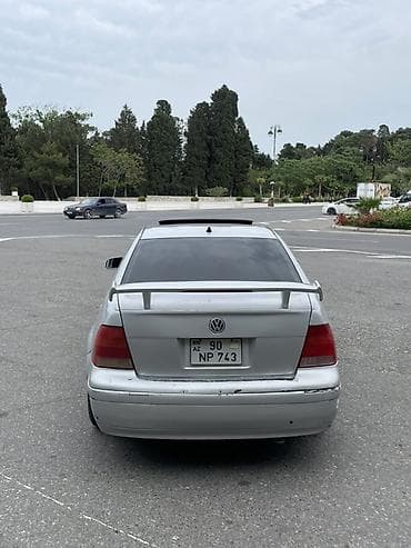 renault megane kreditle: Volkswagen Jetta: 2 l | 2003 il Sedan — 7