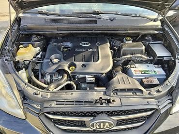 mini karavan: Kia Carens (Kia Rondo) – qara rəngli, 7 yerlik ailə miniveni Texniki — 5