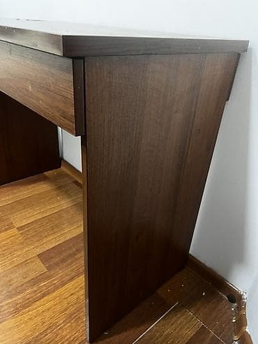Mebel: Kompakt yazı/konsole masası - Material: MDF/LDSP əsaslı, qoz — 3
