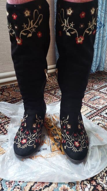 ayaggabı: Ölçü: 37, İşlənmiş — 3