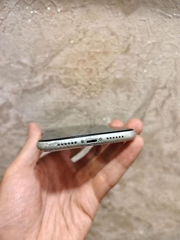 Техника и электроника: IPhone 11, 128 ГБ, Белый, Face ID — 10