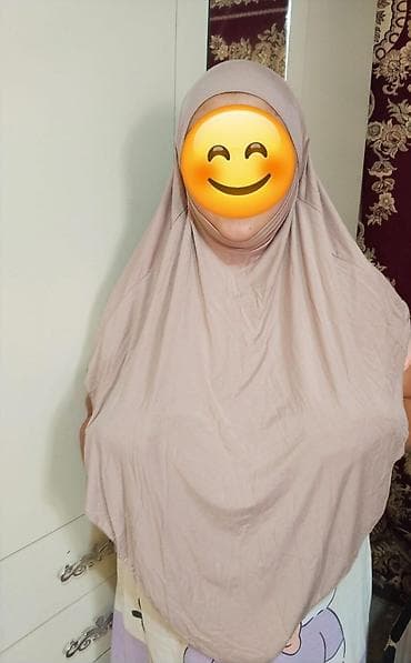 Bir hissəli rahat qadın hicabı - Model: Asan geyinilən