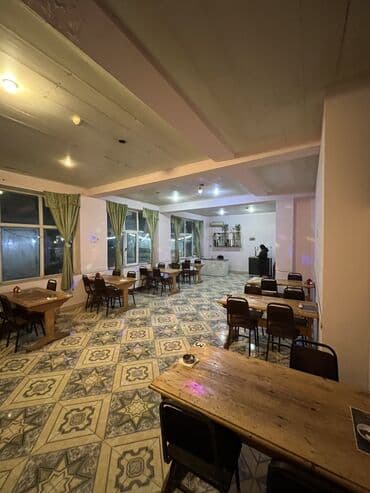 дача на один день: İcarəyə/verilişə tam təchizatlı yeməkxana/iaşə zalı - Geniş, işıqlı — 3