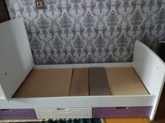 Beşiklər: Oğlan və qız üçün, Dördbucaq, Beşik, Dəstsiz, Matrassız, Yellənmə mexanizmsiz — 1