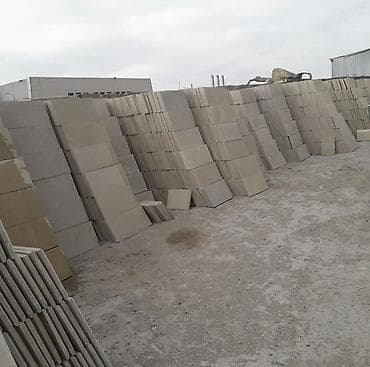 Təbii daşdan hazırlanmış üzlük və döşəmə plitələri - Material: yerli