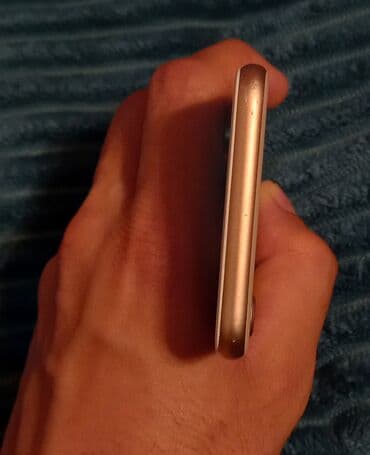 iphone 6 plus ikinci el: IPhone 8, 64 GB, Qızılı, Barmaq izi — 4