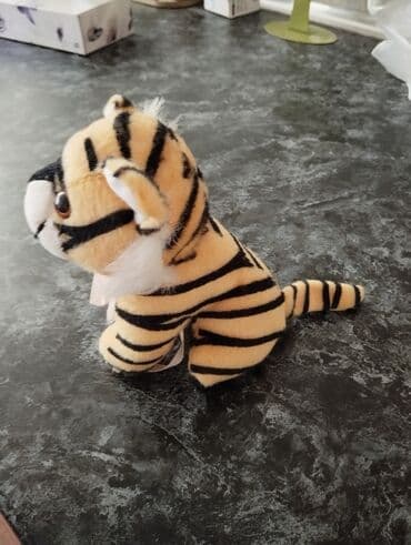 uşaq yelencek: Игрушка музыкальная 
musiqili oyuncaq — 2