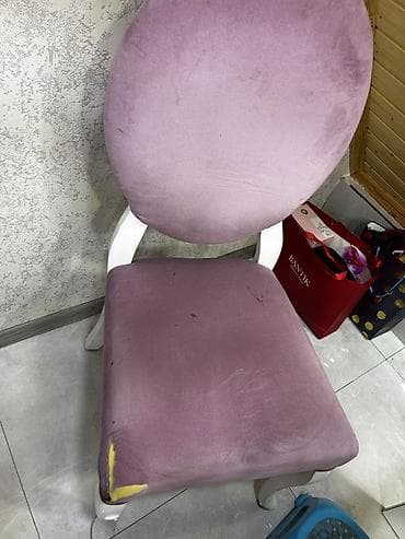 Salon ucun munasib qiymete mebeller desti.Sandiqca acilib