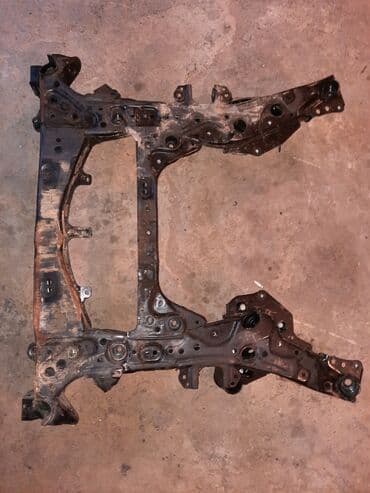 запчасти бмв е70: Bmw X5 G05 traves satılır. Original az işlənmiş. Bütün ehtiyat — 1