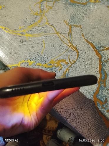 iphone 13 sade: Samsung Galaxy A11, 32 GB, rəng - Qara, İki sim kartlı — 5