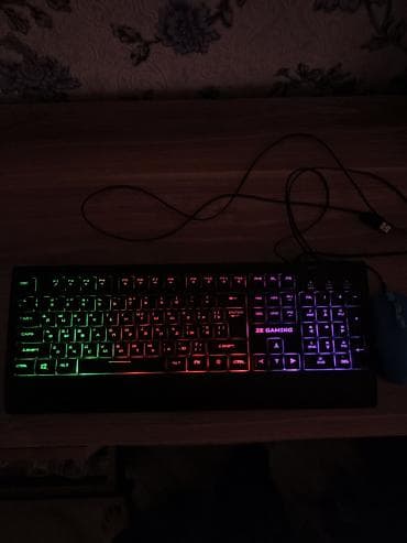 mini notebook computer: 2E Gaming klaviatura + simli kompüter siçanı dəsti - Tam ölçülü 2E — 3