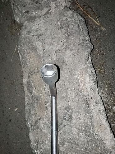 bbs disk teker: L-tipli təkər açarı (domkrat açarı) - Material: möhkəm polad,yenidir — 2