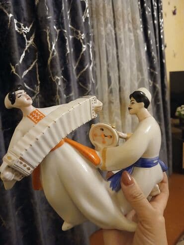 Xalçalar: Fiqur, Keramika, rəng - Ağ — 1