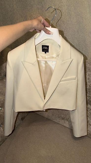 ZARA qadın qısa bleizer yepyenidir tam ag reng deyil - Rəng